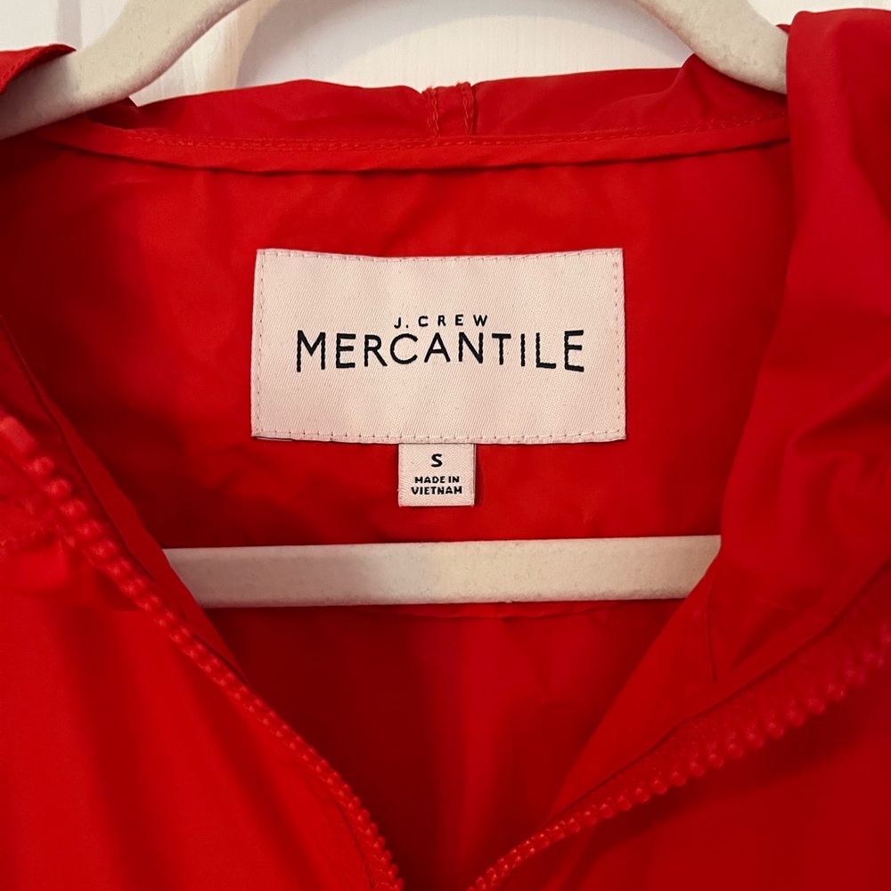 Packable windbreaker - Picture 2 of 4